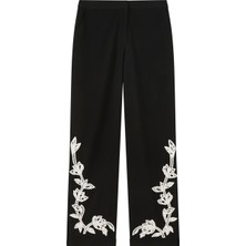 Hemant & Nandita Bohem Şıklığıyla Floral Nakışlı Pantolon