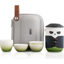 Terrifi Kung Fu Panda Seyahat Çay Seti, Seramik Çin Çaydanlığı, 4 Çay Fincanı, Çay Süzgeci ve Taşıma Çantası