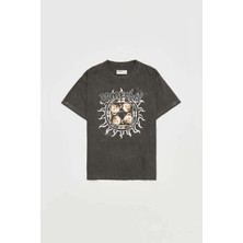 American Rag Cie Sungaze T-Shirt: Orijinal Tasarım ve Yüzde 100 Pamuk Konforu
