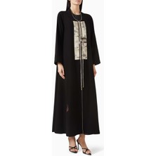 Zah Design Zarif Uzun Kollu Abaya Modern Tasarım ve Geleneksel Detaylarla Şıklığı Yansıtır