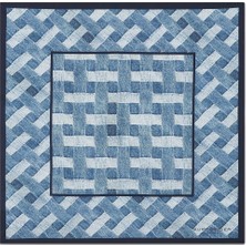 Kurt Geiger Bandana Scarf, Çok Yönlü ve Şık Kadın Fuları