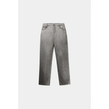 American Rag Cie Amba Wax Relaxed Jeans: Kadınlar Için Şık ve Rahat Denim Pantolon