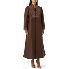 Serrb Şık Kolları Nakışlı A-Line Abaya ile Günlük Modest Tarzınızı Tamamlayın
