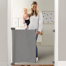 Momcozy Genişletilebilir Bebek Güvenlik Kapısı 0–140 Cm, Tek Elle Açılır, Iç ve Dış Mekan Uyumlu