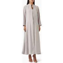 Serrb Şık Dikişli Abaya Sade Tasarım ve A-Line Silueti ile Günlük Şıklığınızı Tamamlayın