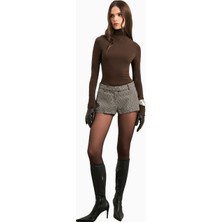 Because Of Alice Tailored Mid Rise Yün Karışımlı Mini Kadın Şort