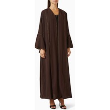 Beige Collection Şık ve Hareketli Ruffle Manşetli Abaya ile Günlük ve Özel Davetlerde Zarif Görünüm