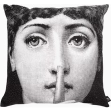 Fornasetti Silenzio Dekoratif Yastık, Çift Taraflı Sanat