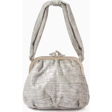 Sarah's Bag Seashell Bella Kadife Üst Saplı Çanta, El Yapımı & Zarif, Heykelsi Deniz Kabuğu