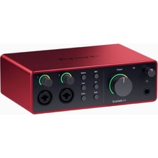 Focusrite Scarlett 4i4 4. Nesil USB Audio Interface
