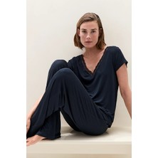 The White Company Serinletici Jersey V Yaka Dantel Detaylı Kadın Pijama Takımı