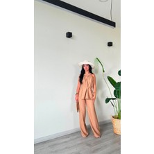 Butik Halter Yaka Bluz ve Bol Paça Pantolon Ikili Kombin Takım - Şık Yazlık Kadın Takım