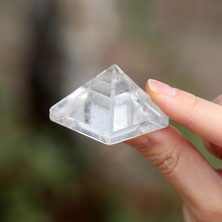 Taş Sandığı Kristal Kuvars Taşı Piramit