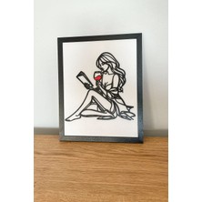 Modern Siyah Çerçeveli Ahşap Kitap Okuyan Kadın Tablosu | 3D Katmanlı Tasarım – 25X20 cm