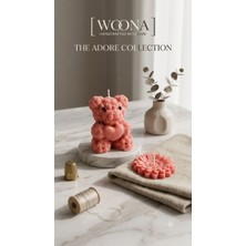 Woona Doğal Soya Wax Vanilya Kokulu Ayıcık ve Yıldız Çiçeği Figürlü 2'li Dekoratif El Yapımı Doğal Soya Wax Premium Kokulu Mum Seti