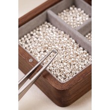 Taş Sandığı 10 Adet Çok Küçük Gümüş Top - 2 mm Kalem İşçilikli