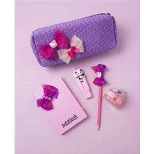 Retro Women Kız Çocuk Mor Kurdele Fiyonk Figür Detaylı Doğum Günü Okula Başlama Karne Hediye Kutusu Şık Prenses Kırtasiye Seti