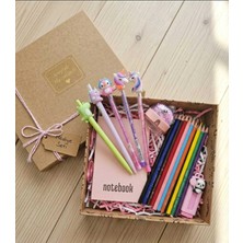 Retro Women Pembe Unicorn ve Arkadaşları Boyama Kalemli Doğum Günü Hediye Kırtasiye Seti