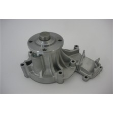 GMB Almparca Devirdaim Su Pompasi Toyota Hilux Vigo 2.5l 2kdftv KUN15 KUN25 05- / Hiace KLH112 06- / Land Cruis Er Prado 3.0l 1kd-Ftv KZJ90 KDJ120 96-09 - Alt Kapakli Tek Parça