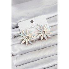 Oghamay Beyaz Renk Kristal Taşlı Lotus Model Kadın Küpe