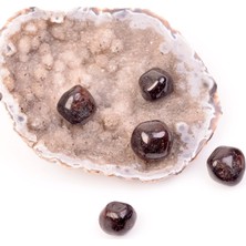 Taş Sandığı Küçük Boy Lal Taşı Kütle - Garnet Taşı