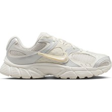 Nike V5 Rnr Sneaker IQ0276-030