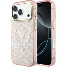 iPhone 18 Pro Max Kılıf Guess Lisanslı M-Safeli Üçgen Logolu Simli Leopar Desenli Kapak Pembe