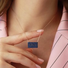 Necati Gün Lacivert Zirkon Taşlı Rose Gold Kaplama Dikdörtgen Gümüş Kolye