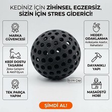 SPIRA3D Kedi Oyun Topu & Masaüstü Stres Topu - Delikli Zeka Geliştirici Interaktif Kedi Oyuncağı (5 Cm)