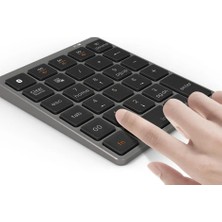 Esranın Dünyası Coverzone Macbook Notebook Uyumlu Bluetooth Kablosuz Numerik Klavye Tuş Takımı Mini Numpad Ultra Ince Kablosuz Şarjlı 28 Tuşlu Mini Rakam Klavyesi Keypad N960 (Titanium)