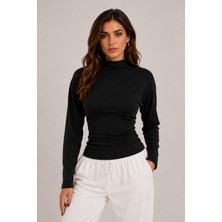 Sortie Collection Kadın Dik Yaka Yan Büzgülü Düşük Kollu Modal Bluz Siyah