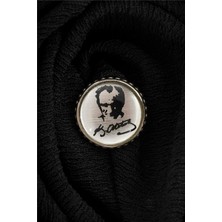 Silverplus Beyaz Zemin Üzeri Atatürk Imzalı Silüetli Gümüş Rozet