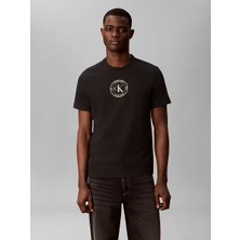 Calvin Klein Erkek Göğüs Ortası Yuvarlak Logo Detay Kısa Kol Bisiklet Yaka Dokuma Kumaş Siyah T-Shirt LV04RH817G-UB1