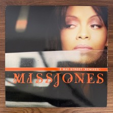 Only Japan Vinyl Miss Jones – 2 Way Street (#1 Lady)