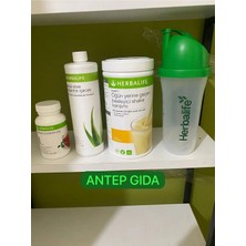 Herbalife Set2- Bir Muzlu Shake, Bir Mango Aloevera Içecek ve Bir Çay