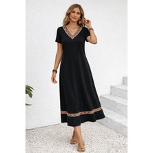 Palmira Demir Kadın Kısa Kollu V Yakalı Etnik Şerit Detaylı Uzun Viskon - Siyah / L-Xl