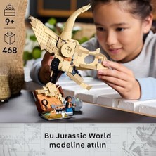 Jurassic World Dinozor Fosilleri: Triceratops Kafatası Modeli 76969; 9 Yaş Üzeri Çocuklar Için Hareket Ettirilebilir Uzuvlar ve Sergileme Standına Sahip Dinozor Oyuncağı, Hediye Fikri (468 Parça)