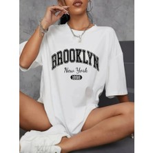 Aselia Global Baskılı Oversize Bisiklet Yaka T-Shirt - Beyaz