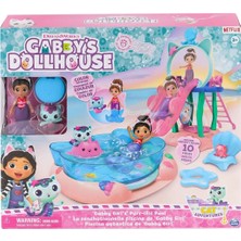 Gees Global 6067878 Gabbys Dollhouse Gabby ve Mercat Purr-Ific Havuz Oyun Seti