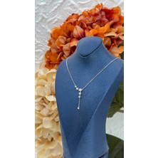 Livora Jewelry 925 Ayar Gümüş Zirkon Taşlı Sallantılı Yıldız Kadın Kolye