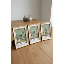 Asya Çerçeve Dekoratif 3'lü Set Antik Desenli Gold 13X18 Ayaklı Plastik Fotoğraf Çerçevesi