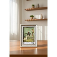 Asya Çerçeve Dekoratif Madrid Gümüş 10X15 Camlı Ayaklı Plastik Fotoğraf Çerçevesi
