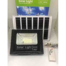 Tawitech Tawitec 200 Watt Solar Enerjili Projektör – Güneş Panelli - Uzaktan Kumandalı