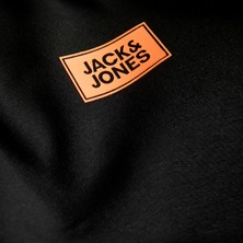 Jack & Jones Erkek Gögüs Baskili Regular Fit Bisiklet Yaka Sweatshirt - Rush
