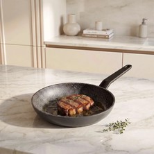 Aryıldız ''True''cook 26 cm Granit Kızartma Tavası Siyah Renk ile Enerji Tasarrufu Sağlayan Yapışmazlık