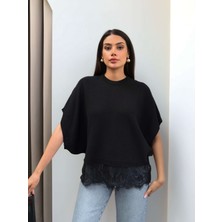 Esra Helvacı Etek Ucu Dantelli Triko Bluz