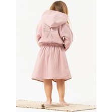 Motif Tekstil %100 Müslin Kapüşonlu Cepli Beli Lastikli Çocuk Bornozu - Gül Kurusu - 1-2 Yaş