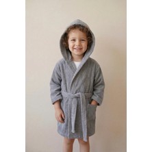 Motif Tekstil *ihraç Fazlası* %100 Pamuk Kapüşonlu Cepli Unisex Çocuk Bornozu -Hafif Kusurludur- - 5-6 Yaş