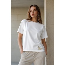 Seven Cubed 7³ 0 Yaka Kısa Kollu Fok Nakışlı Lycra Cotton T-Shirt