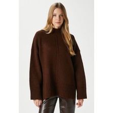 Ritnice Kadın Wonder Yumuşacık Dik Yaka Kahverengi Yırtmaçlı Oversize Triko Kazak